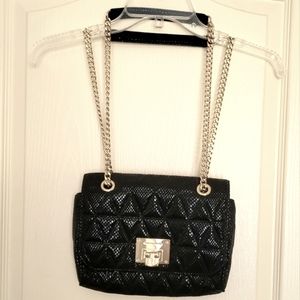 🤩HOST PICK🤩 - Michael Kors- Black Sloan shoulder/crossbody bag